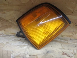 ISUZU AMIGO 93 94 1993-1994 ISUZU PICK UP 88-95 CORNER LIGHT PASSENGER RH OEM - Picture 1 of 4