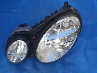 Frontscheinwerfer Mercedes-Benz W211 1EL008369-09 Xenon Rechts oder Links - Bild 1 von 4