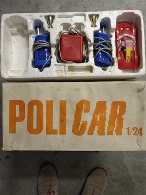 Policar SUPER 1/24  ALFA ROMEO 33 pulsanti Trasformatore Slot Car Track Polistil - Immagine 1 di 4