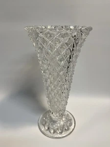 Lead Crystal Clear Diamond Cut Vase 8 inches Tall - Picture 1 of 2