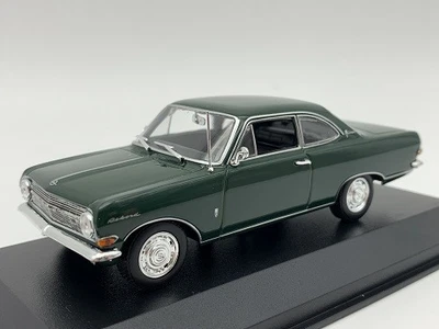 Opel Rekord A Coupe dunkelgrün Maxichamps/Minichamps Maßstab 1:43 OVP NEU - Bild 1 von 4