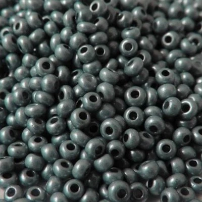 10/0 16743 Preciosa Tschechische kleine Glasperlen Rocailles 2,3 mm. Kreidegrau. - Bild 1 von 4