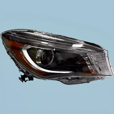 Faro derecho xenón Estados Unidos mercedes-benz w117 cla200 cla45 2014-2016 a1779065600 Foto 1 de 4