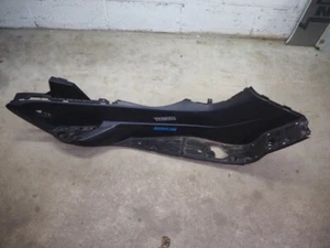 HOLDER BRACKET , R.STEP FR YAMAHA YP400 04-05 MAJESTIC 5RU-27488-00 17306 - Imagen 1 de 5