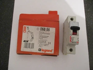 NEU LEGRAND C6 6 AMP 068 56 10KA EINPOLIGER MCB UNTERBRECHUNGSSCHALTER. - Bild 1 von 2