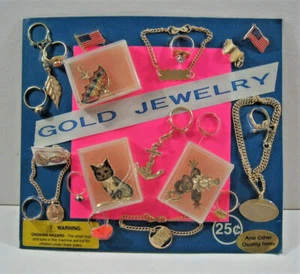 Gold Jewelry Broches Rings Charms Old Gumball Vending Machine Display Card #106 - Picture 1 of 1