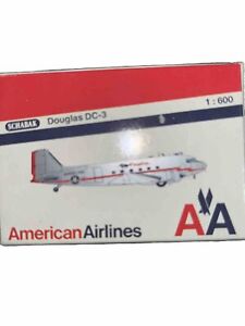 American Airlines Douglas DC-3 Model Scale 1:600 By Shabak