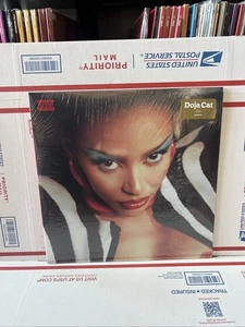 Doja Cat Vie Words Of Affirmation Edition - Picture 1 of 10