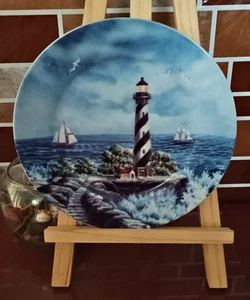 AMERICAN LIGHTHOUSE 8” Collectors Plate - Picture 1 of 2