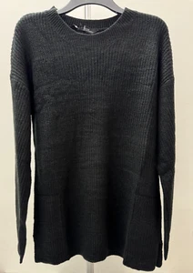 Ladies New Ex Yours Black Long Line Jumper In Size 14/16 18/20 22/24 26/28 - Picture 1 of 5