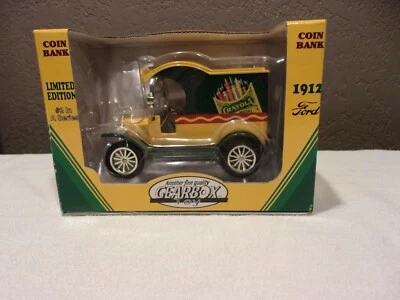 1998 Gearbox Crayola 1912 Ford Coin Bank Diecast Collector's Series #2 in Series - Image 1 of 4