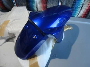 NEW OEM TRIUMPH SPEED TRIPLE 1050 FRONT FENDER SAPPHIRE BLUE 2304820 T2304823-JM - Picture 1 of 5