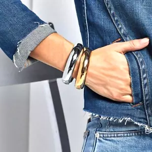 Gold gewölbter Armreif mit Scharnier Neu im Karton Avon - Bild 1 von 2