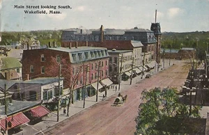 Wakefield, MASSACHUSETTS - Main Street - 1915 - horse & wagon - Picture 1 of 2