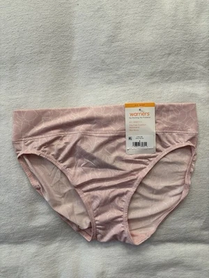 NEW Warners Panty No Pinch No Problems Hi-Cut Brief Panties Women’s Size Small 5 - Image 1 of 4