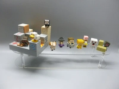 Bundle of Minecraft Environment Biome Set Piston Push With Mini Figures - Image 1 of 4