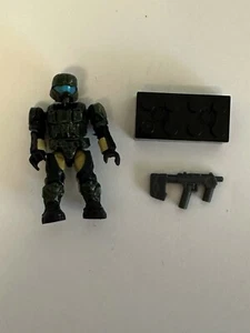 Mega Bloks Construx Halo Series 1 Blind Bag UNSC Pilot Green 2010 - Picture 1 of 1