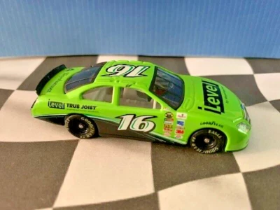 Motorsports Authentics 1/64 2006 #16 Greg Biffle LEVEL WEYERHAEUSER Ford Fusion - Image 1 of 2