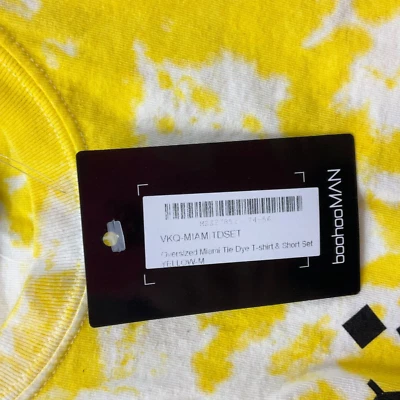 Conjunto de camiseta y pantalones cortos Boohooman para hombre talla M amarillo de gran tamaño Miami tie dye Foto 1 de 4