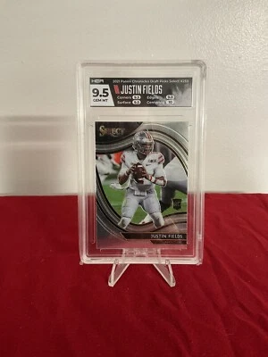 2021 select justin fields field level silver HGA 9.5 - Image 1 of 2