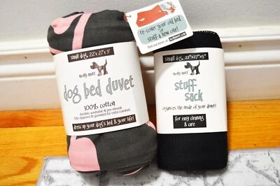 Edredón cama perro BNIP MOLLY MUTT + saco de cosas 22" x 27" x 5" "La Vie En Rose" Foto 1 de 4