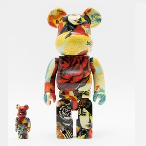 Figura de juguete Medicom exclusiva de Shepard Fairey OBEY Bearbrick 400% y 100% 2022 DCON - Imagen 1 de 1