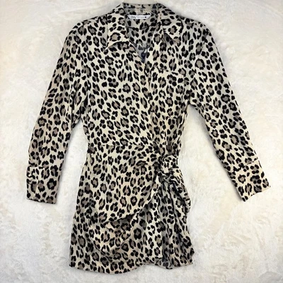 Vestido Camisa Envolvente Estampado Leopardo ZARA Manga Larga Corbata Cintura Mini Foto 1 de 4