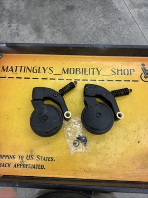 🥇Quantum 6 Q6 Edge 3 Stretto  Wheelchair-REAR ARM & CASTERS ASSEMBLY SET *L@@K* - Image 1 of 4