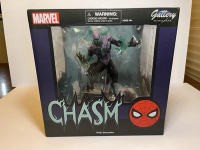 Diamond Select Marvel Gallery: Comic Chasm PVC Diorama Estatua Foto 1 de 4