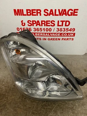 FARO CONDUCTOR IVECO DAILY 59 PLACA O/S Foto 1 de 2