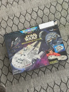 Micro Máquinas GRANDE Star Wars Halcón Milenario Juego Galoob 1995 - Imagen 1 de 12