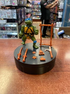 Hard Head Leonardo (Vintage TMNT Ninja Turtles, Playmates) **COMPLETE** - Picture 1 of 6