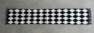 Vintage NWT Anne Klein II Black & White Checkerboard Diamond Silk Scarf 9 x 50 - Picture 1 of 6