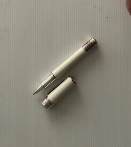 Pen Roller MONT BLANC Mahatma Gandhi New With Box And Instructions - Picture 1 of 6