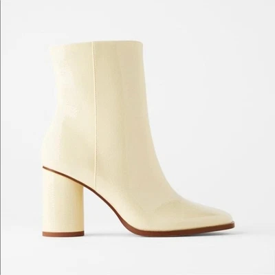 Botas Zara OffWhite de charol sintético para mujer 36 EE. UU. 6 Foto 1 de 4