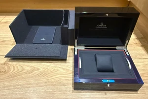 Original Original Omega Speedmaster Dark Side of the Moon Uhrenbox Gehäuse Set - Bild 1 von 7