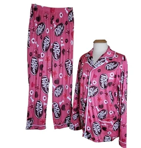 Pijama I Love Dr. Pepper 2 Piezas Talla XL Rosa y Marrón Satinado Unisex - Imagen 1 de 6
