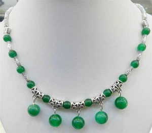 LOVELY NATURAL GREEN JADE ROUND BEADS PENDANTS & TIBET SILVER NECKLACE 18" - Picture 1 of 2