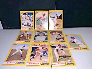 Juego de 10 cartas Yoo-Hoo 1993 edición limitada leyendas de béisbol (MUSIAL, BANCO) - Imagen 1 de 2