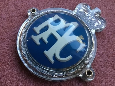 VINTAGE CAR BADGE .( RAC ,UNUSED, Type 1 Grill Badge , 1954/1960s.) - Image 1 of 4