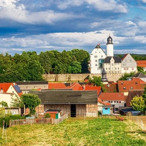 Deal Kurzreise Thüringer Wald Eisfeld 2 Personen | Hotelgutschein 2 ÜF Wellness - Bild 1 von 12