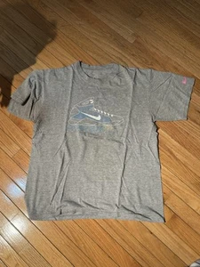 VINTAGE NIKE MCFLY HYPERDUNK T SHIRT Medium AIR MAG Back To The Future Rare - Bild 1 von 3