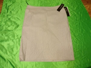 NWT JONES NEW YORK Skirt Size 8 'LUCY' Striped Navy White Back Zip Womens - Picture 1 of 5