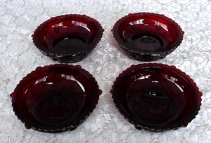 Vintage Avon 1876 Cape Cod Ruby Berry Bowls (4) Scalloped Edge 5 14" - Picture 1 of 9