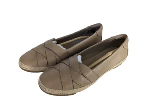 Clarks Collection DANELLY Beige Leather Espadrille Slip On Flat Shoes 7 M, New - Picture 1 of 7