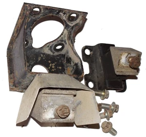 Discovery 2 Td5 V8 ZF Auto Getriebe Verteilergetriebe Halterungen Halterungen Hitzeschild - Bild 1 von 3