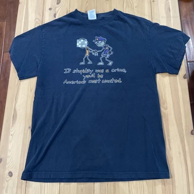 Camisa Gráfica Stickman Divertida Vintage y2k Talla M "Si la estupidez fuera un crimen" Humor Foto 1 de 4