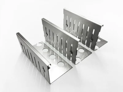 VERSANDMETALL Edelstahl Kiesfangleiste Kiesleiste höhenverstellbar 110-150mm außen SchliffK320