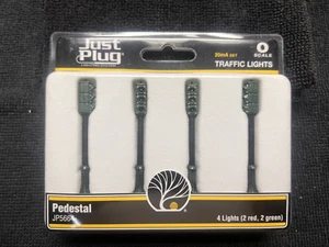 Woodland Scenics JP5664 Pedestal Traffic Lights (O Scale) Just Plug Scenery - Picture 1 of 2