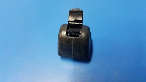 Mercedes W123, W124 & W126 - Sun visor clip Black - 123 811 00 41, 1238110041 - Picture 1 of 7